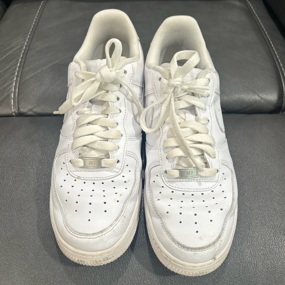 Nike White Women's AF 1 Shoes